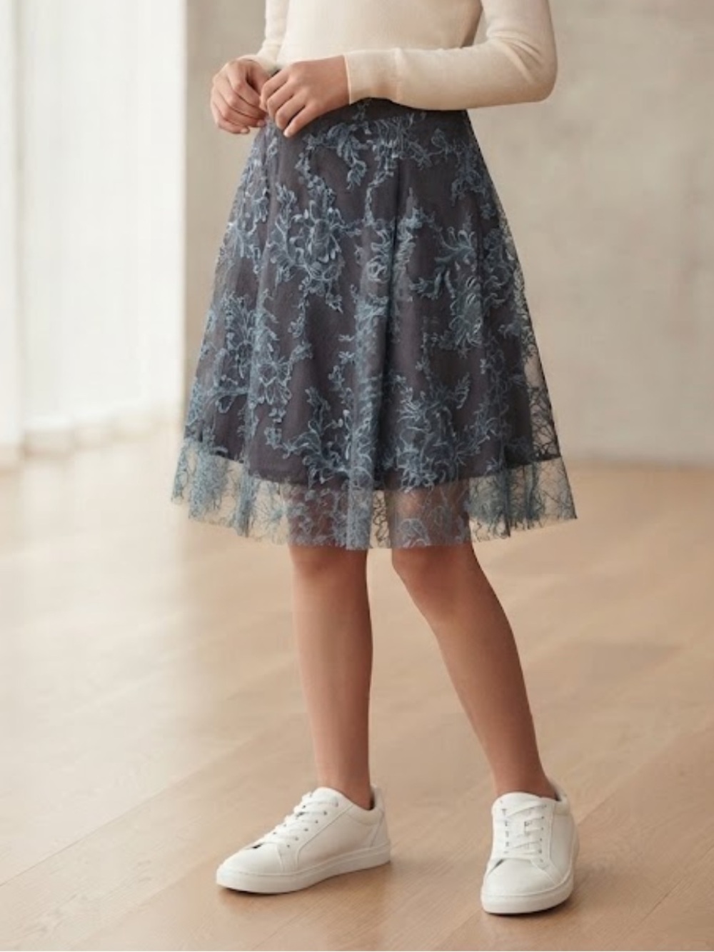 BURBERRY, Girls Pleated Lace Skirt, Size 10Y